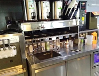 大型食堂大香蕉啪啪厨具供应商告诉你奶茶店的大香蕉啪啪设备有哪些